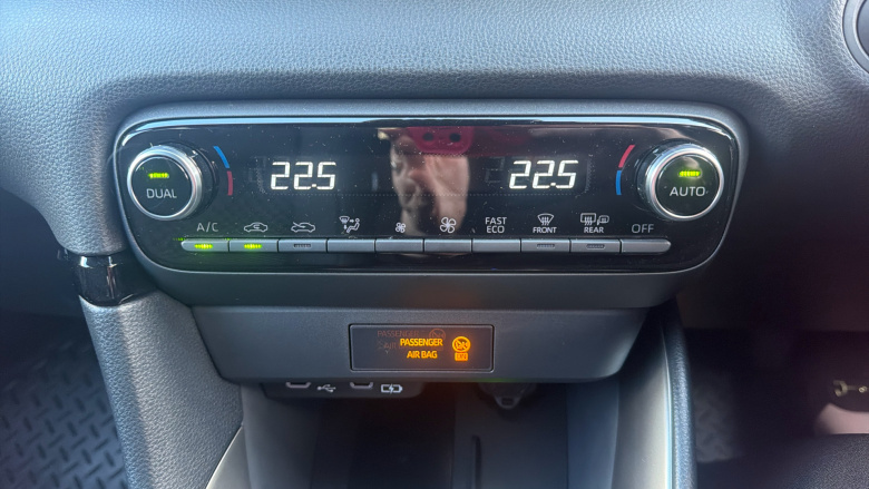 Mazda 2 Hybrid 1.5i Hybrid Homura 5dr CVT Hybrid Hatchback